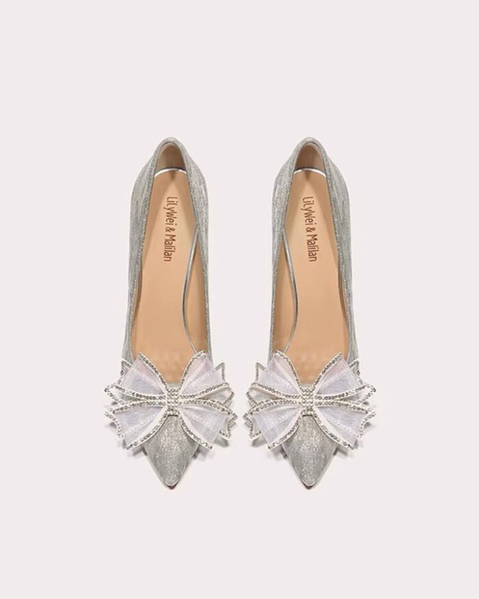Lily Weis breathtaking French heels and stilettos2