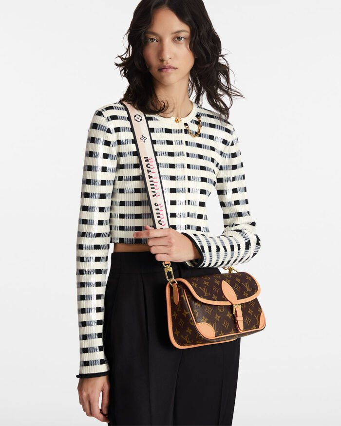 Louis Vuitton DIANE handbag classic design3