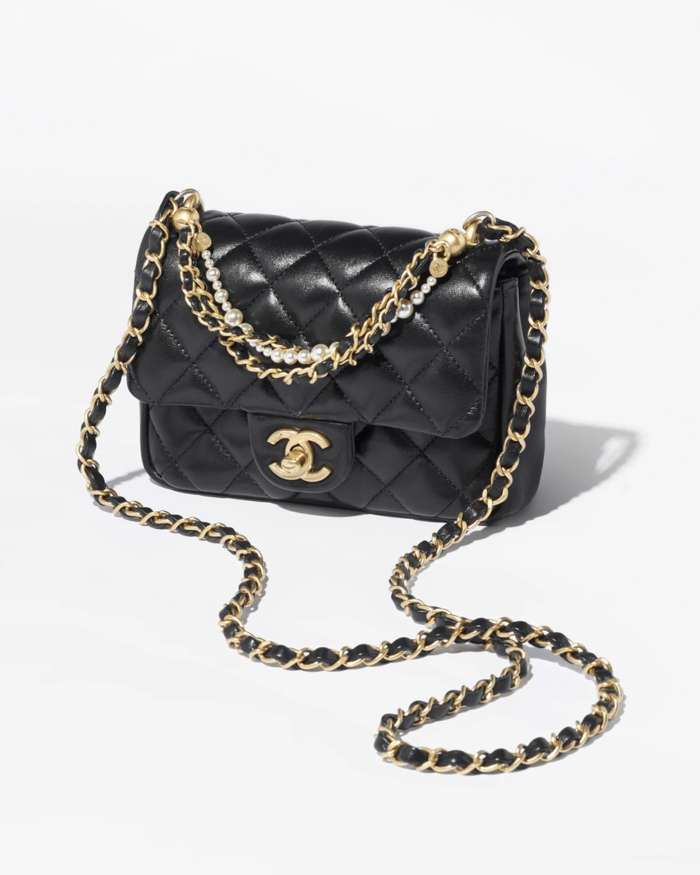 Shiny Lambskin Imitation Pearls Gold Tone Metal3