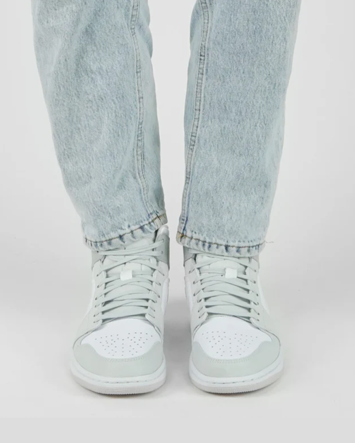 By Nike Jordan 1 Grey Camo Mid1