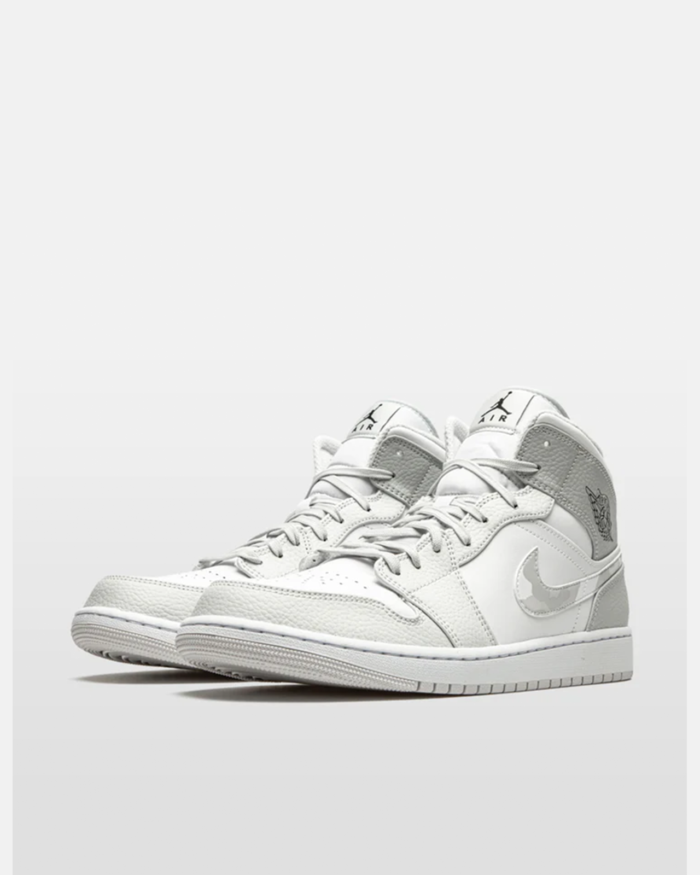By Nike Jordan 1 Grey Camo Mid2